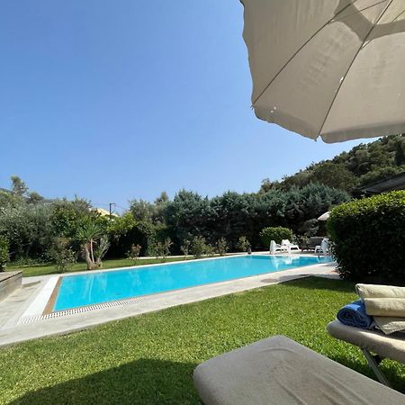 Gialos Villas 1-2 With A Private Pool Mikros Gialos Exteriér fotografie